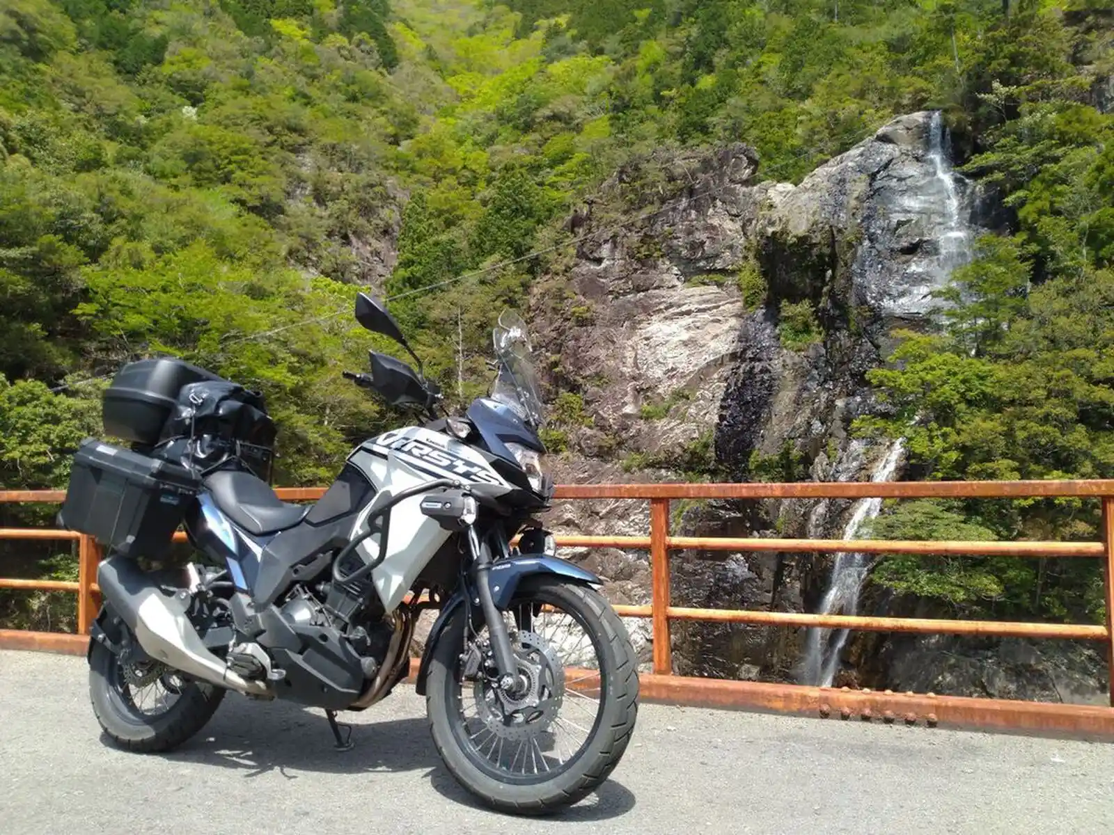 بررسی کاوازاکی ورسیس 250