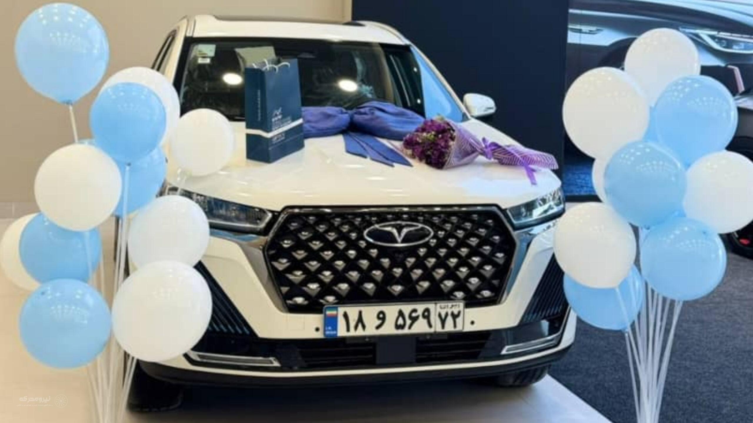 تحویل محصولات مدیران خودرو